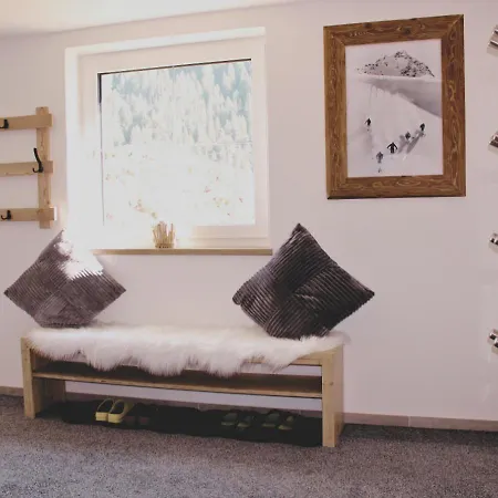 Viersterne * Neustift im Stubaital