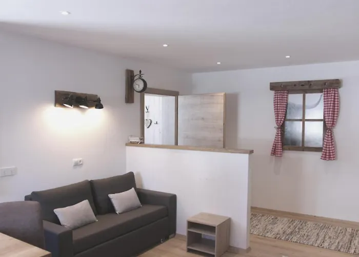 Viersterne Apartamento Neustift im Stubaital